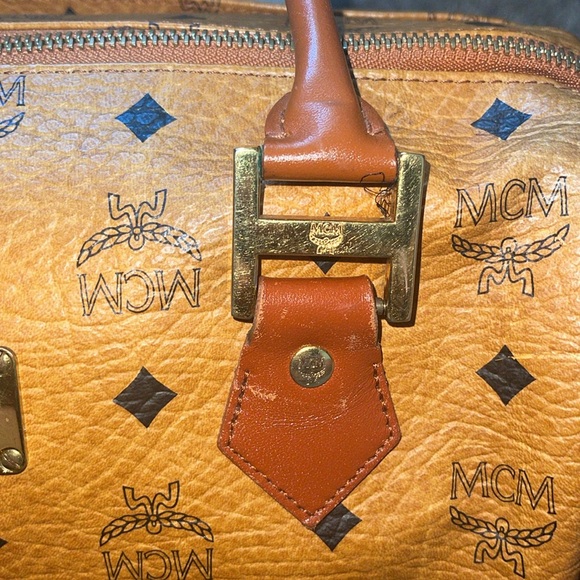 💎AUTHENTIC💎 MCM Cognac Visetos Boston Bag with matching small coin pouch - Picture 12 of 17